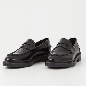 Vagabond Alex W Loafer